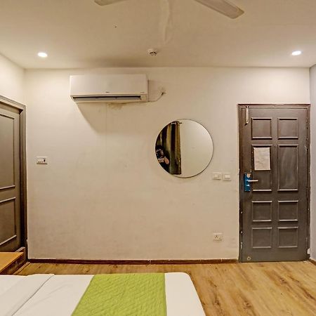 Hotel Admire Inn "Near Atal Chowk, Sector 15, Vasundhara" Ghaziabad Buitenkant foto